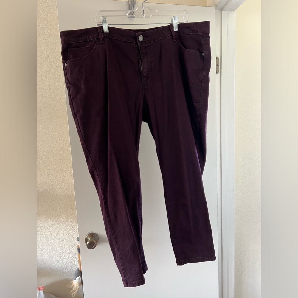 Simply Vera Wang Skinny Jeans, Eggplant, 20WS
